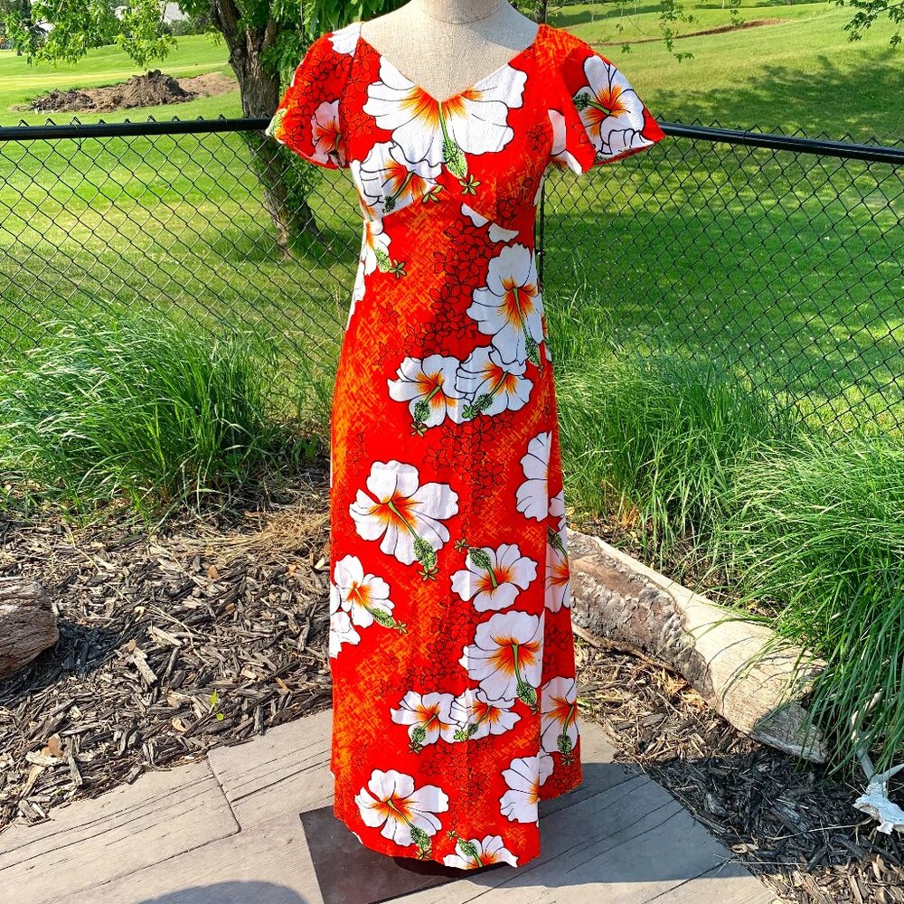 Vintage 60s Pomare Hawaiian Babydoll Empire Waist Maxi Dress